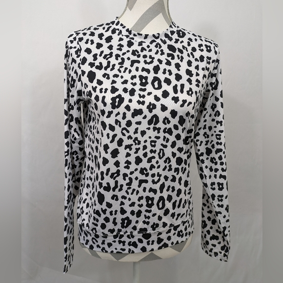 Tail Activewear Nepal Long Sleeve Top - Picture 4 of 5